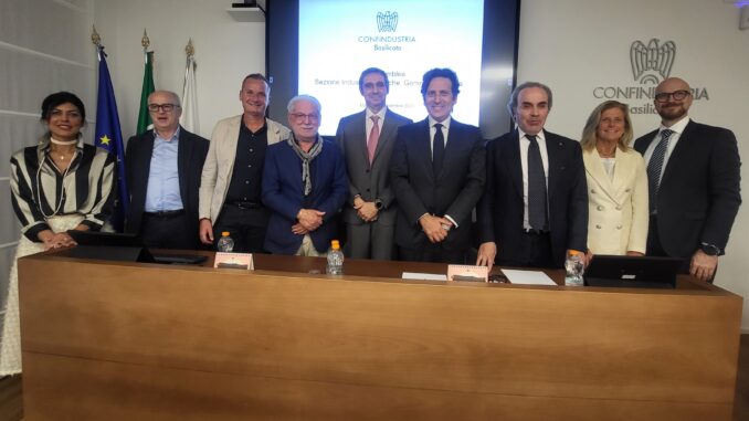 Assemblea-Industrie-Chimiche-1 lezione nuovo presidente