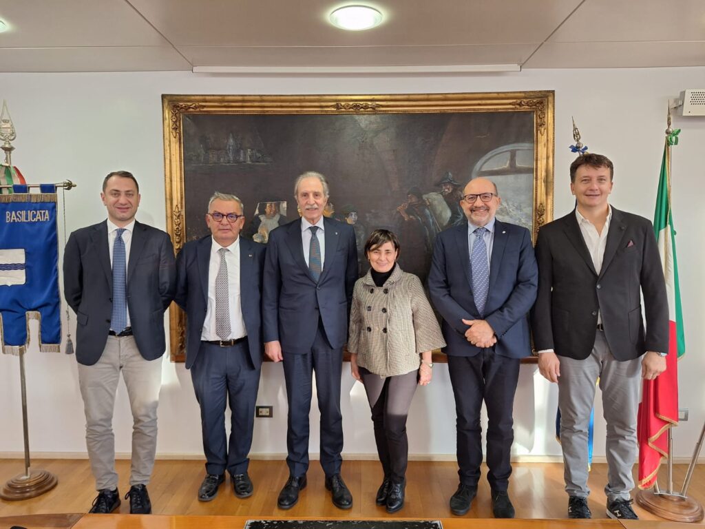 Giunta regionale approva delibera per abbattere bollette acqua ai lucani bollette,acqua