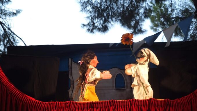 Pulcinella-dalla-brace-alla-padella