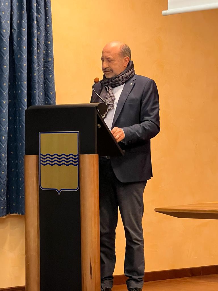Assessore regionale Latronico su misure transizione energetica latronico,assessore