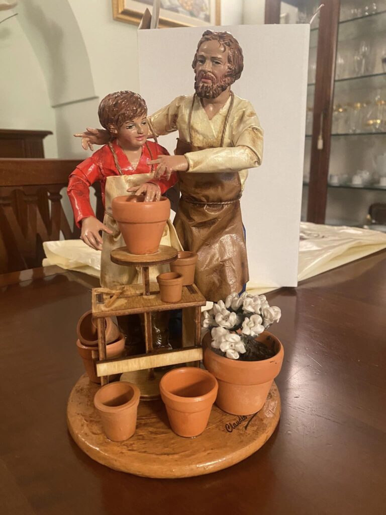 Un maestro imprenditore e il suo apprendista le nuove statuine dei presepi degli Arcivescovado di Matera e Tursi arcivescovado,matera