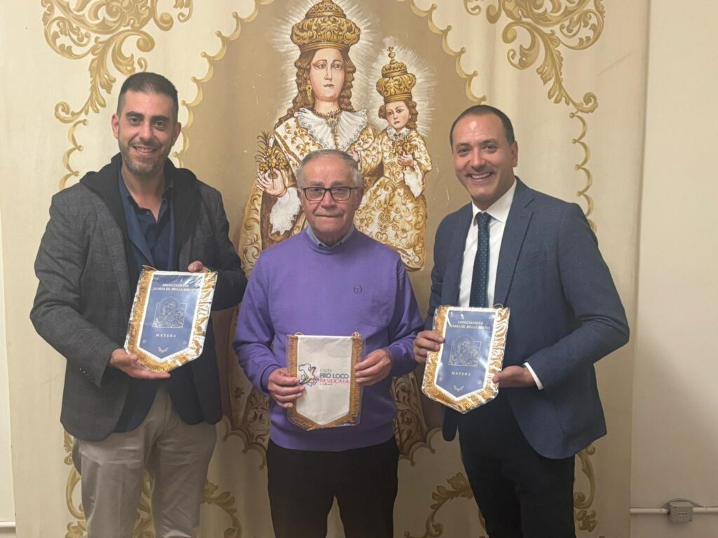 pieno,sostegno,madonna