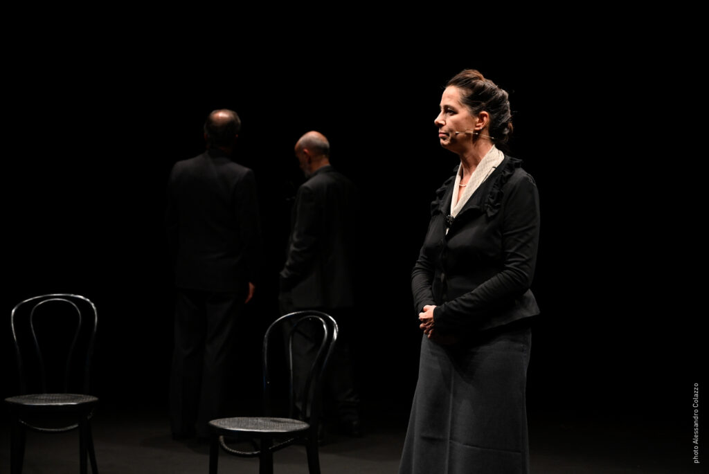 Venerdì 26 gennaio - Copenhagen di Michael Frayn al Teatro Comunale di Leverano teatro