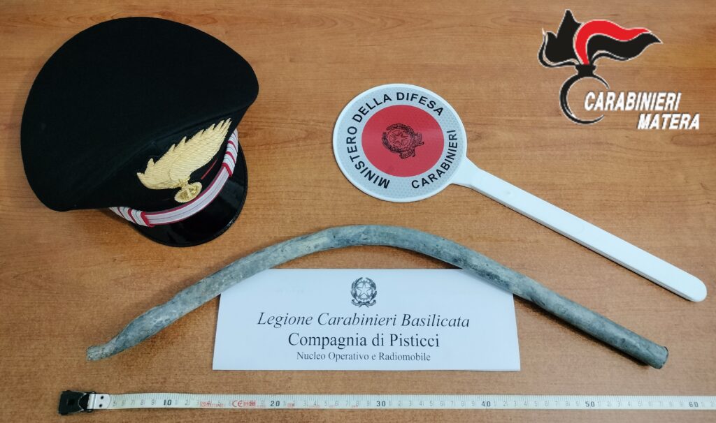 PISTICCI: I CARABINIERI ARRESTANO UN CITTADINO STRANIERO PER TENTATA RAPINA IMPROPRIA E DANNEGGIAMENTO AGGRAVATO pisticci,carabinieri,cittadino,straniero