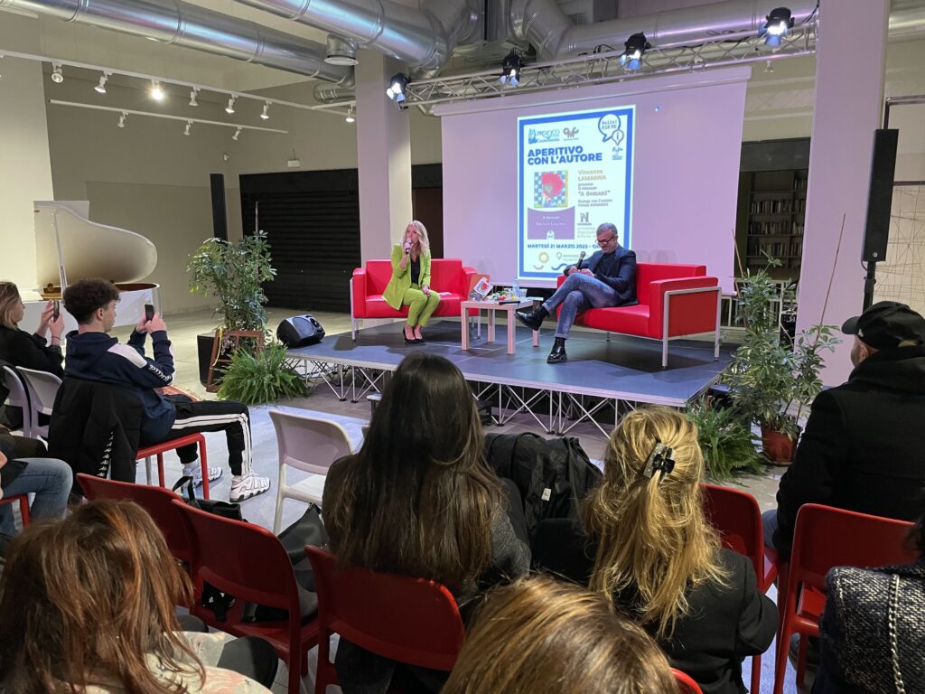 Castellaneta, incontri d'autore: Vincenzo Lamanna presenta "La crisalide di Pripyat castellaneta,autore
