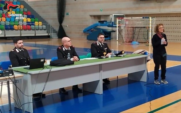POLICORO: IL RUOLO DELL’ARMA NELLA SOCIETÀ E L’IMPEGNO NELLA DIFFUSIONE DELLA CULTURA DELLA LEGALITÀ. policoro,legalita