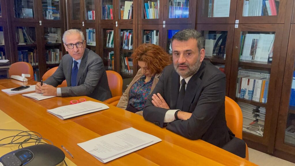 QUESTA MATTINA LA FIRMA DEGLI ACCORDI DI VALORIZZAZIONE DEL TEATRO MARGHERITA E DELL’EX MERCATO DEL PESCE pesce,mercato