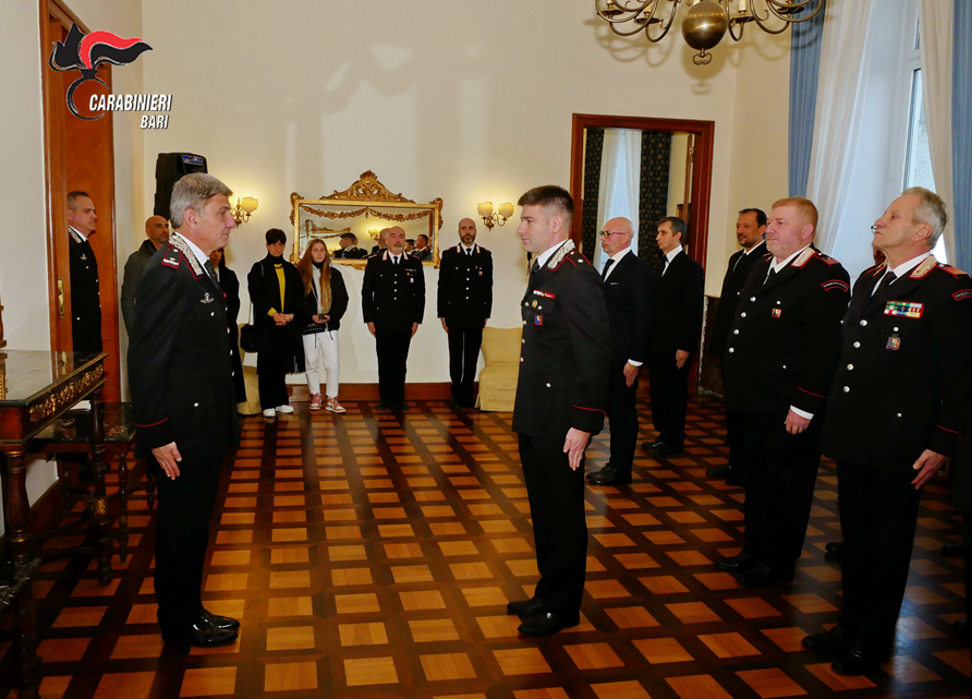 CERIMONIA DI CONSEGNA ENCOMI PERSONALI E DI REPARTO DELLA LEGIONE CARABINIERI “PUGLIA” carabinieri,cerimonia