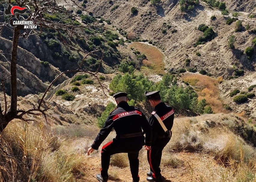Salvataggio minori da parte dei Carabinieri carabinieri,saklvataggio