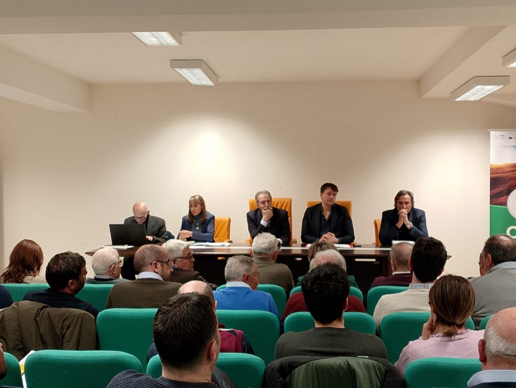Bardi e Galella incontrano il movimento spontaneo degli agricoltori agricoltori,bardi,galella