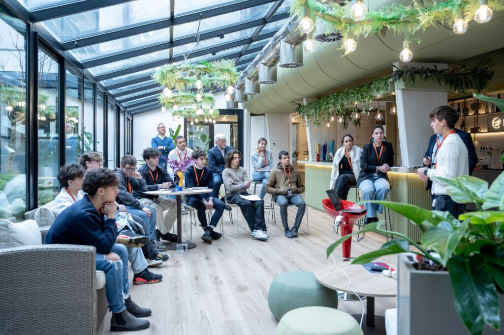 IDEE PER UN FUTURO SEMPRE PIU’ SOSTENIBILE. CONCLUSA LA TERZA EDIZIONE DI HACK YOUR TALENT CON OLTRE 100 GIOVANI CHE HANNO IMMAGINATO PROGETTI INNOVATIVI futuro,talent,giovani,progetti