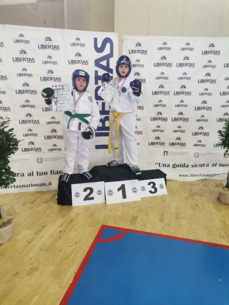 Trebisacce: Campionato Nazionale di Taekwon-do I.T.F., trionfo per gli allievi della Asd 3b Cross Fit Gym