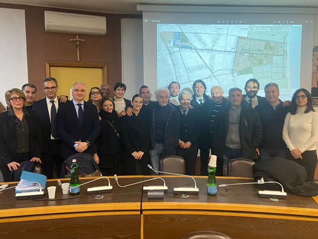SVILUPPO. Dopo 32 anni il Comune di Policoro centra un risultato storico e approva il Piano d’Ambito in Consiglio Comunale Policoro