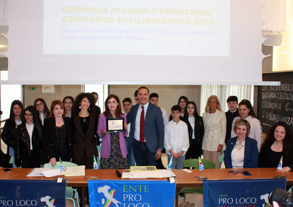 Consegnati a Potenza i premi ai vincitori lucani del concorso nazionale Eplibriamoci promosso da Ente Pro Loco Italiane potenza,lucani
