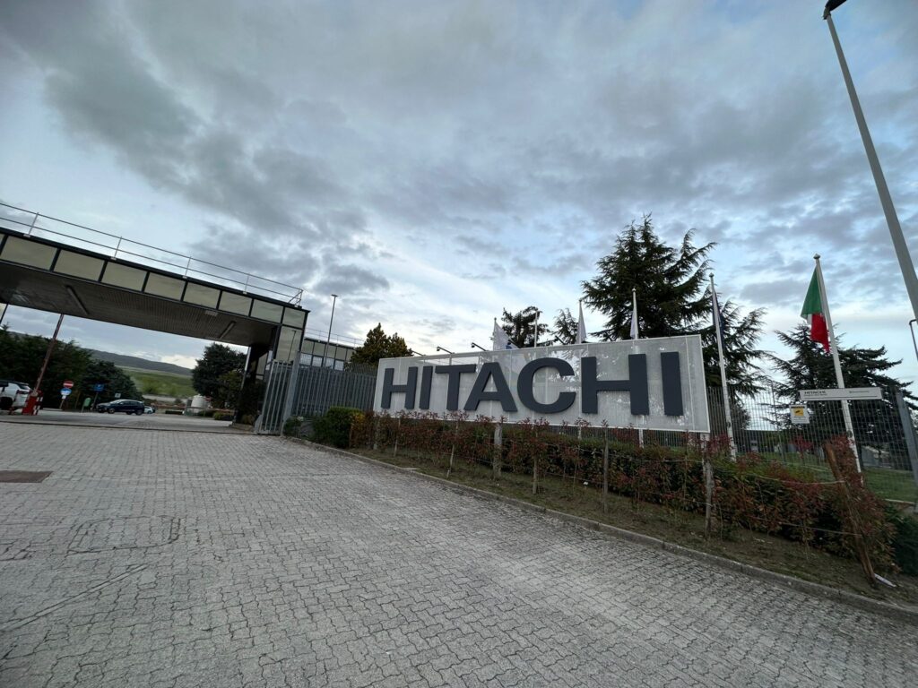 hitachi