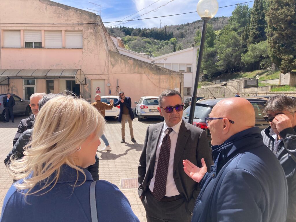 ASM, AVVIATI I LAVORI DI ADEGUAMENTO FUNZIONALE DEL PRESIDIO DI PRIMO INTERVENTO DI STIGLIANO lavori