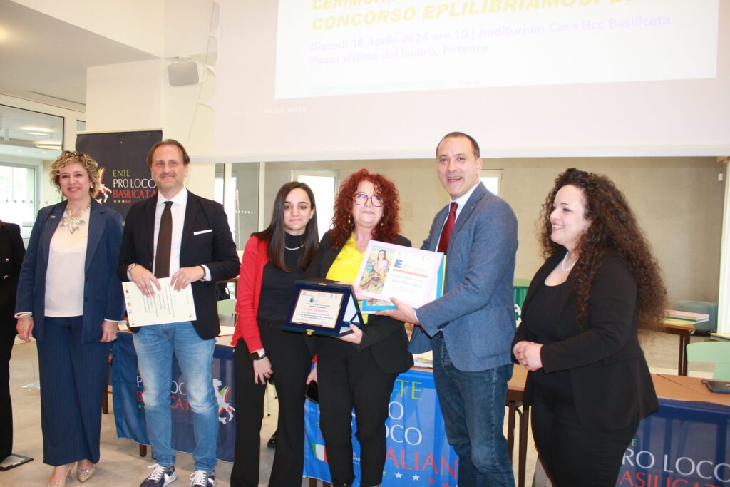 Consegnati a Potenza i premi ai vincitori lucani del concorso nazionale Eplibriamoci promosso da Ente Pro Loco Italiane potenza,lucani