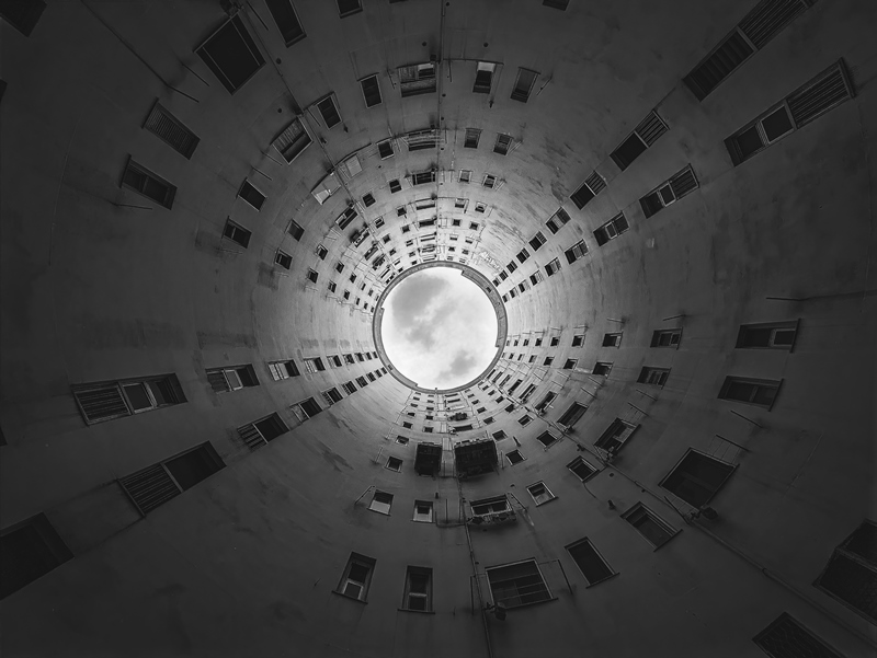 BARI PHOTO CONTEST - SGUARDO PERIFERICONEL TEATRO MARGHERITA FINO AL 12 MAGGIO I 36 SCATTI contest