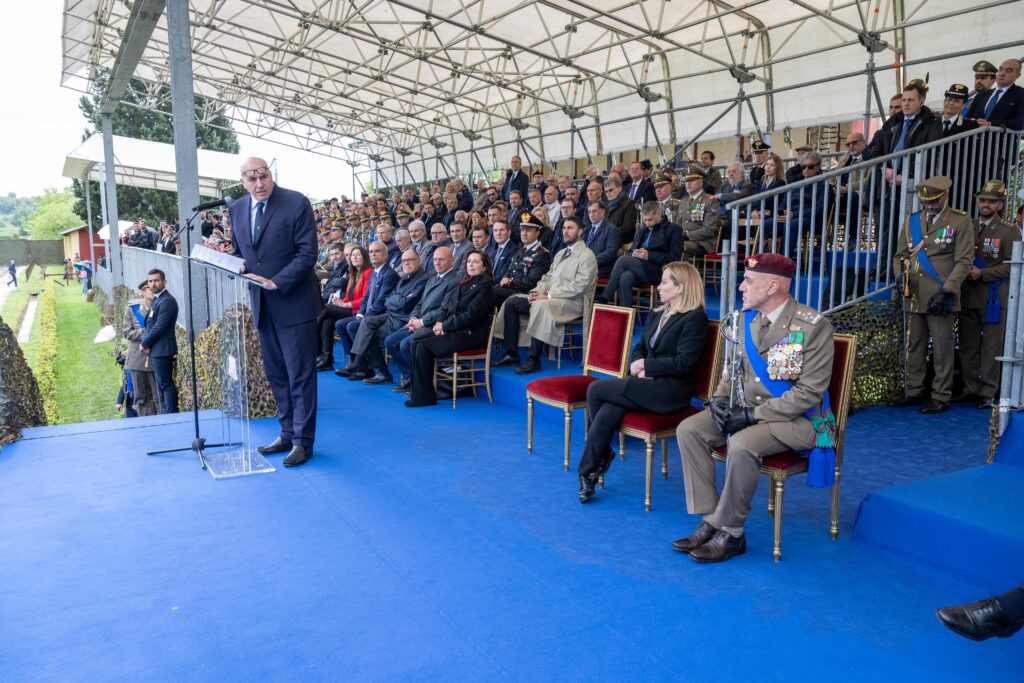ESERCITO: DA 163 ANNI AL SERVIZIO DEGLI ITALIANI esercito