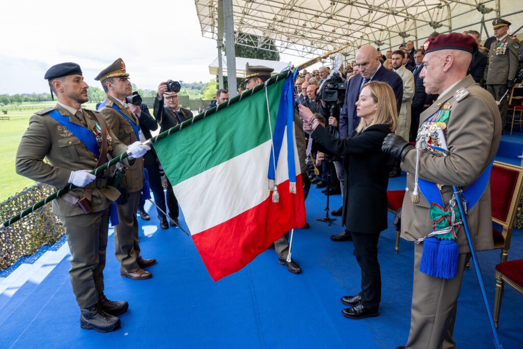 ESERCITO: DA 163 ANNI AL SERVIZIO DEGLI ITALIANI esercito