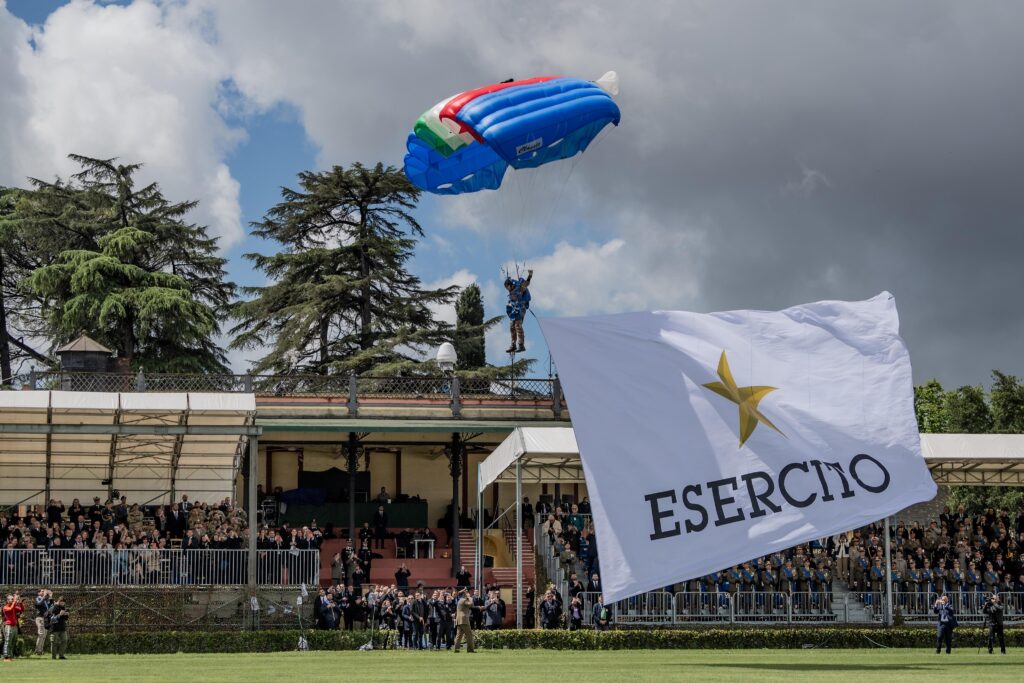 ESERCITO: DA 163 ANNI AL SERVIZIO DEGLI ITALIANI esercito