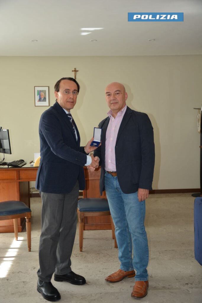 Consegnate le medaglie di commiato al personale in quiescenza medaglie,commiato