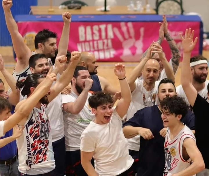 ASD RIVA DEI GRECI BASKET BERNALDA PROMOSSA IN SERIE DR1 riva dei greci