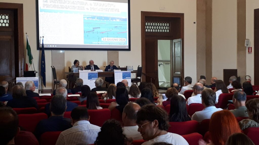 Taranto, 12 giugno 2024 – Mitilicoltura a Taranto: oggi il convegno su problematiche e prospettive di un settore fondamentale per l’economia e il tessuto sociale della città ionica. taranto