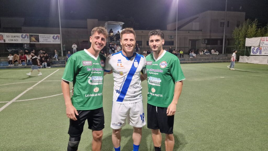 QUARTA GIORNATA DEL 29° TORNEO “MARIA Ss. DELLA BRUNA” DI CALCIO A 5PAREGGIO SPETTACOLARE TRA GICA ICE E TECNOVETRO. G3 E LC TEAM IN VETTA torneo