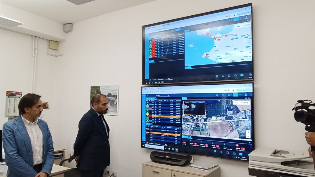 PUNTUALITA’ DELLE CORSE E LAVAGGIO AUTOMATIZZATO DEI BUS PER UN TRASPORTO PUBBLICO SEMPRE PIU’ ALL’AVANGUARDIA lavaggio