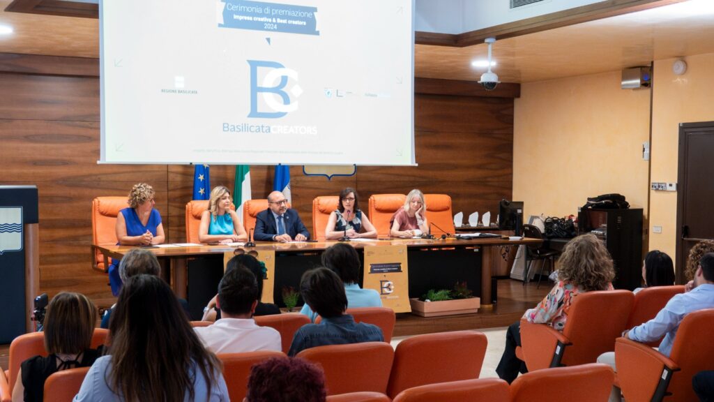 Basilicata Creators; consegnati i premi alle aziende vincitriciBasilicata Creators; consegnati i premi alle aziende vincitriciBasilicata Creators; consegnati i premi alle aziende vincitrici