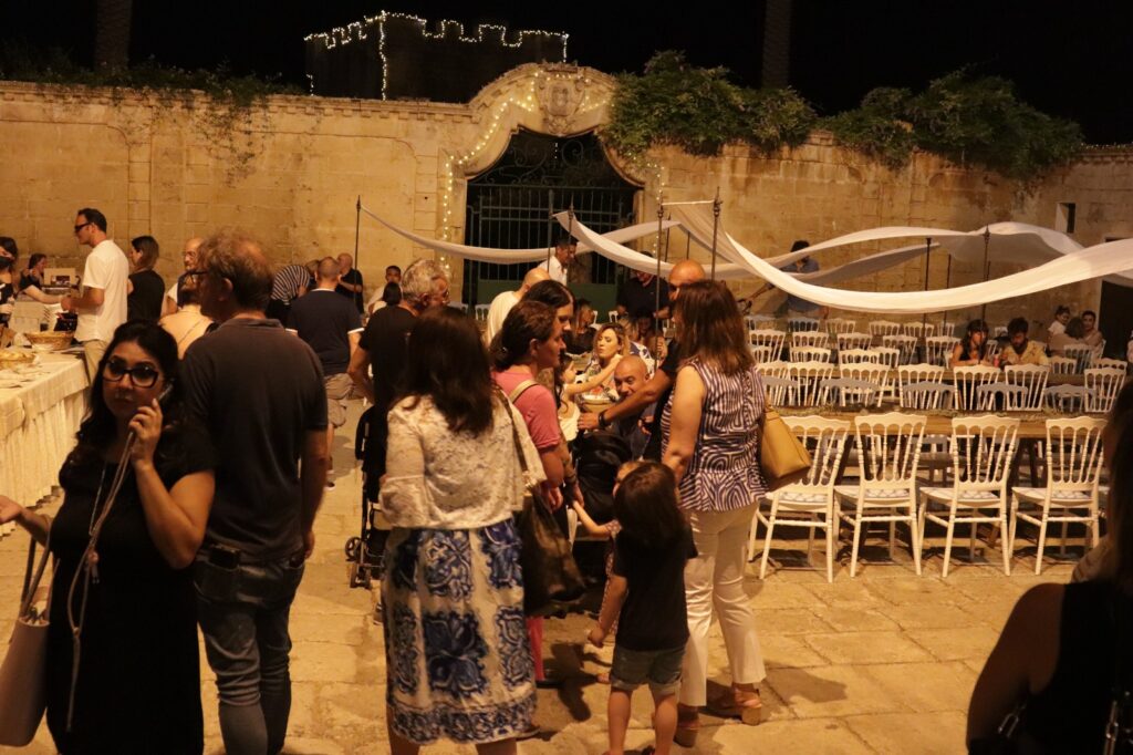 Sabato 20 e domenica 21 luglio - Corti in tavola a Caprarica di Lecce