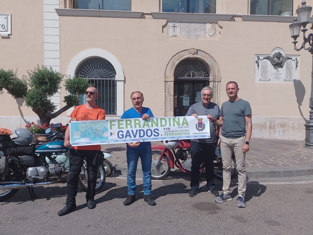 Luciano in moto da Ferrandina a Gadvos e ritorno ferrandina