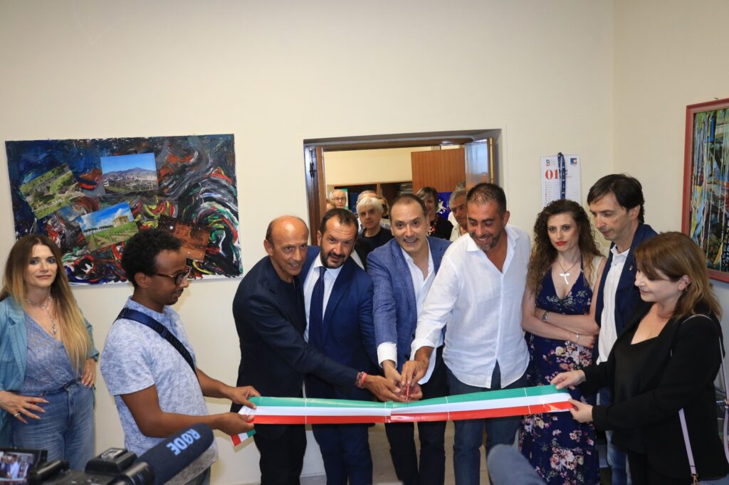 Inaugurata a Barile la sede regionale di Ente Pro Loco Basilicata Aps e la sala lettura "Rocco Brancati" barile