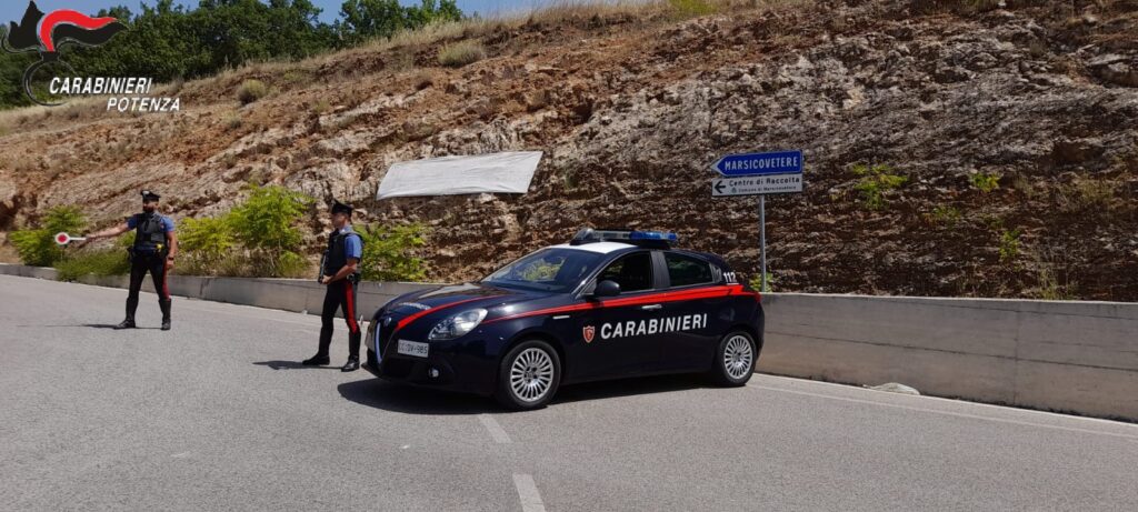 VAL D’AGRI: MINACCIA E PERSEGUITA L’EX COMPAGNA. I CARABINIERI ARRESTANO UN 40ENNE.