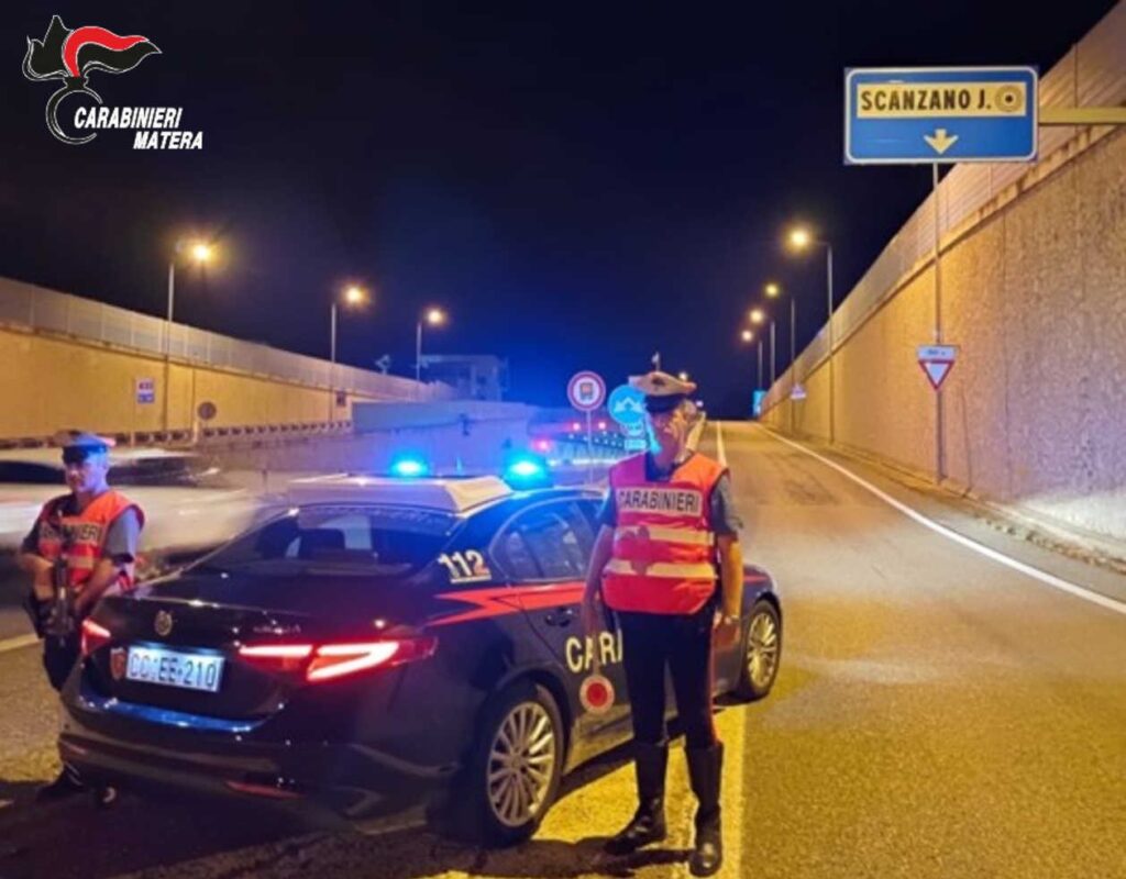 POLICORO: I CARABINIERI ESEGUONO MISURA CAUTELARE DEL DIVIETO DI AVVICINAMENTO AI LUOGHI FREQUENTATI DALLA VITTIMA DI ATTI PERSECUTORI. carabinieri