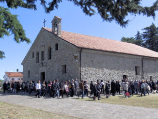 Peregrinatio e decreto e riconoscimento chiesa di Fonti di Tricarico a santuario mariano diocesano.
