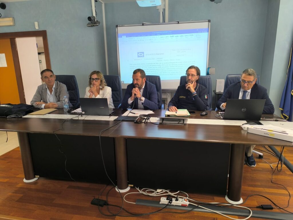 Crisi idrica Camastra, sospensioni rinviate di una settimana crisi idrica,camastra