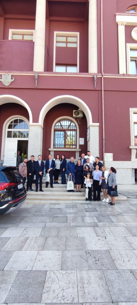L’ASSESSORE ALL’ANTIMAFIA SOCIALE NICOLA GRASSO ALL’EVENTO PROMOSSO DA LIBERA PUGLIA A DURAZZO IN RICORDO DI FLORIAN MESUTI, VITTIMA INNOCENTE DI MAFIA