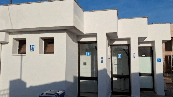 BAGNO RISTRUTTURATO CIMITERO SAN BRUNONE