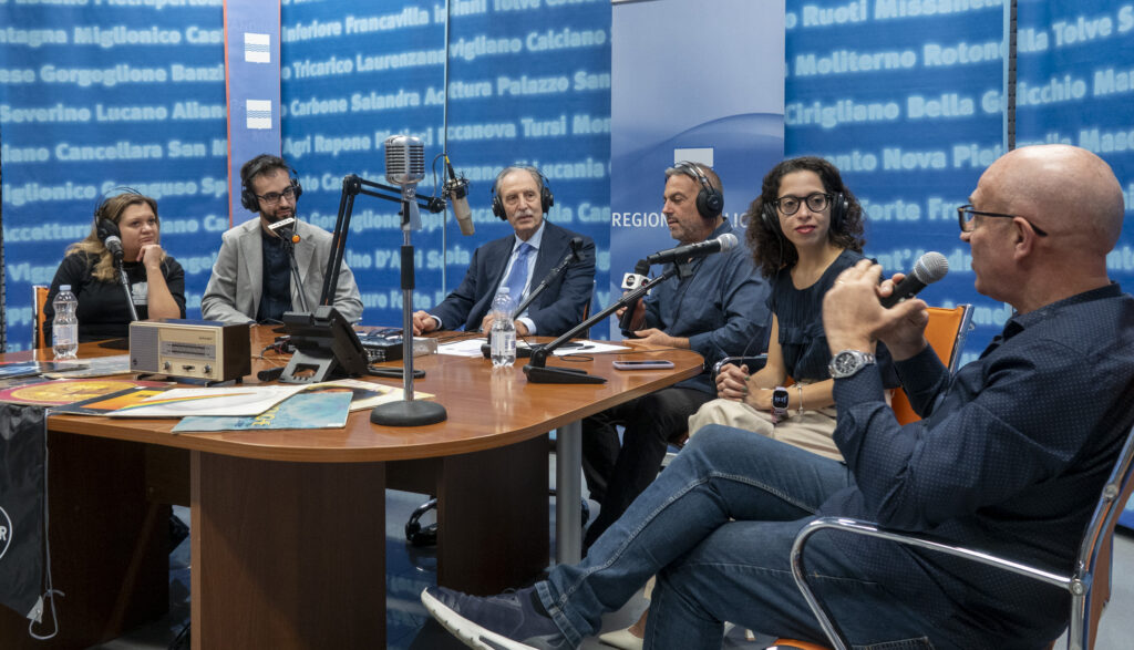 Basilicata per i 100 anni di Radio, collegamento con Arbore e il nipote di Marconi Basilicata