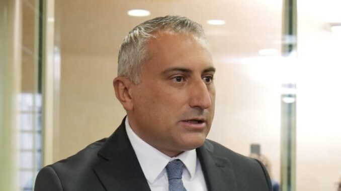 foto consiglio tagliata