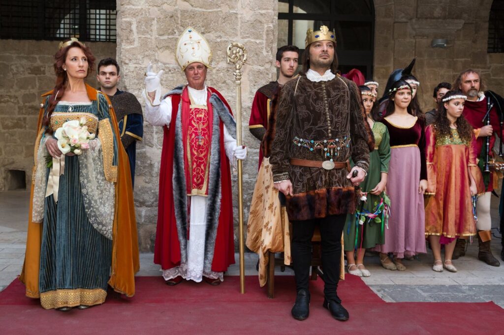 Taranto il matrimonio di Maria D'Enghien rievocazione storica sabato 19 rievocazione