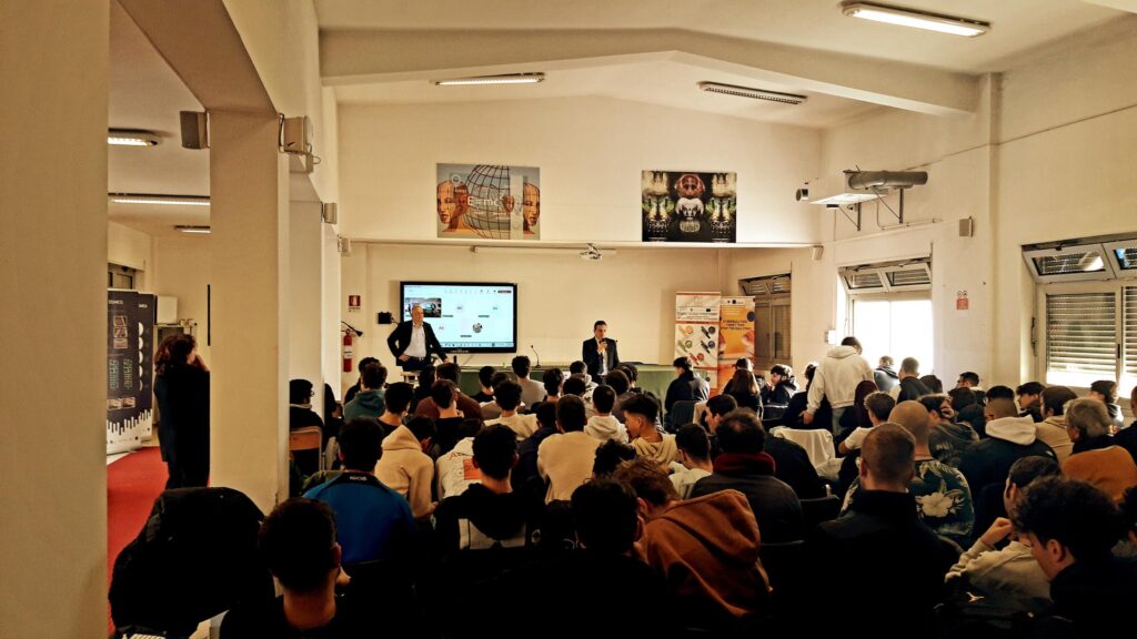 A POTENZA UN INCONTRO INFORMATIVO SUL MODELLO COOPERATIVO RIVOLTO AGLI STUDENTI DEL V° ANNO.