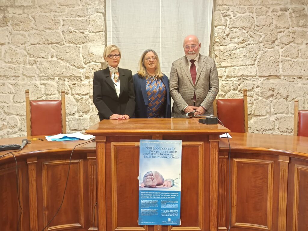 Taranto, 27 novembre 2024 – “Parto in anonimo ed altre situazioni di pregiudizio per il neonato”. Siglato il Protocollo operativo.