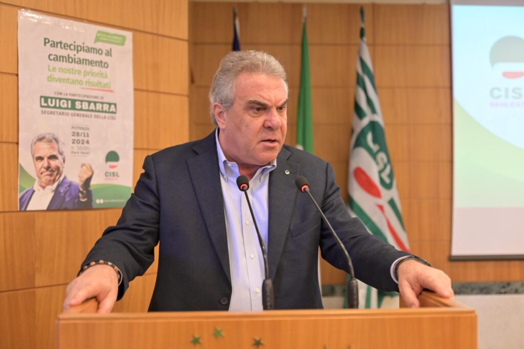 Questa mattina attivo della Cisl a Potenza con il leader Luigi Sbarra (1)