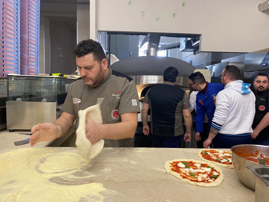1° Campionato Mondiale Pizza Contemporanea a Crispiano (Taranto)-26 e 27 novembre