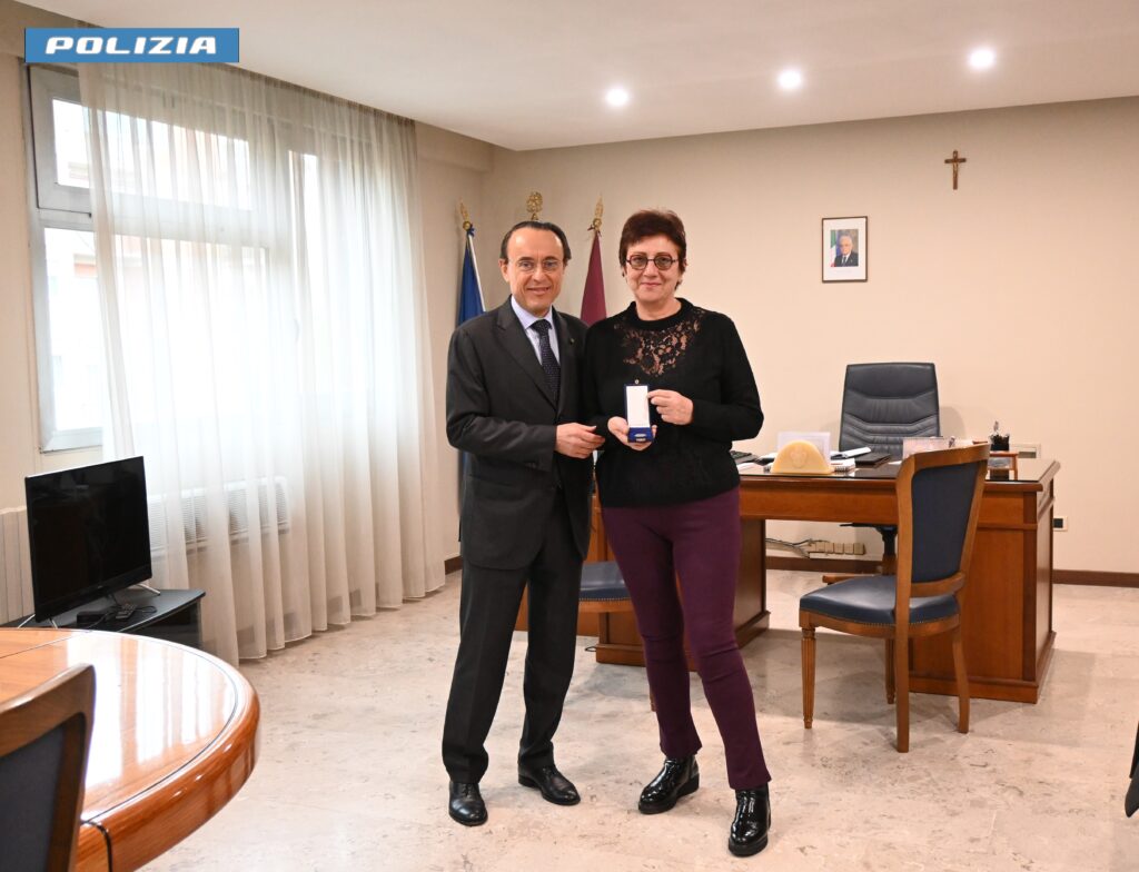 La Questura di Potenza saluta il Primo Dirigente della Polizia di Stato Caterina PADULA