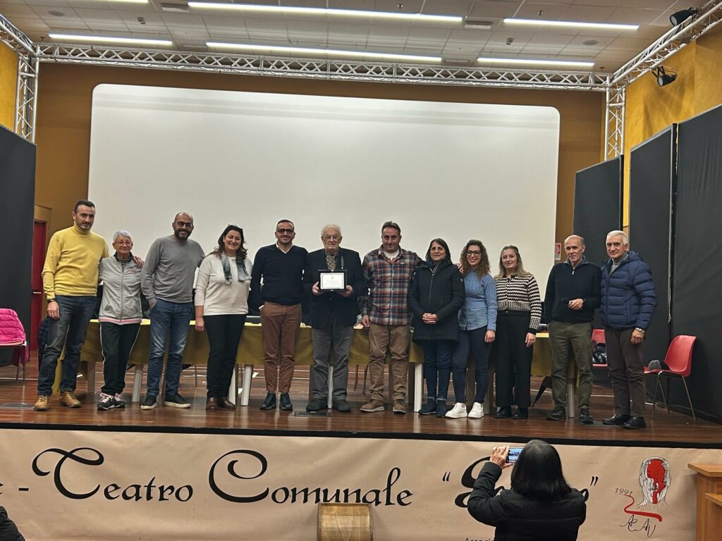 A Rotonda un riconoscimento per Giuseppe Petrosillo, neo cavaliere della Repubblica Italiana Rotonda