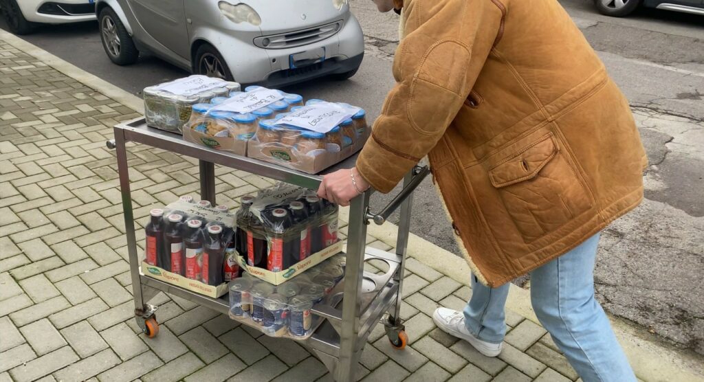 Matera. Più di 2 tonnellate di cibo per i Pasti Biancazzurri per Natale Matera